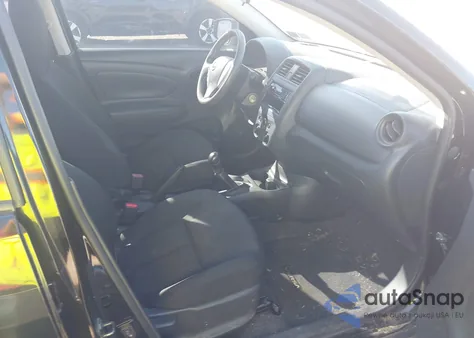 2016 Nissan Versa 1.6 S z USA, uszkodzony, nr VIN 3N1CN7APXGL846929